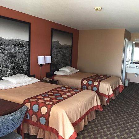 במוטל Super 8 By Wyndham Bastrop Tx מראה חיצוני תמונה