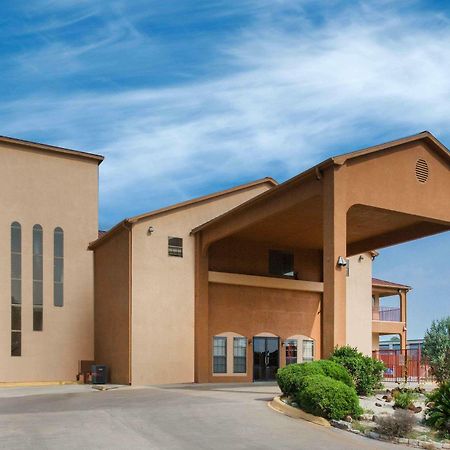 במוטל Super 8 By Wyndham Bastrop Tx מראה חיצוני תמונה