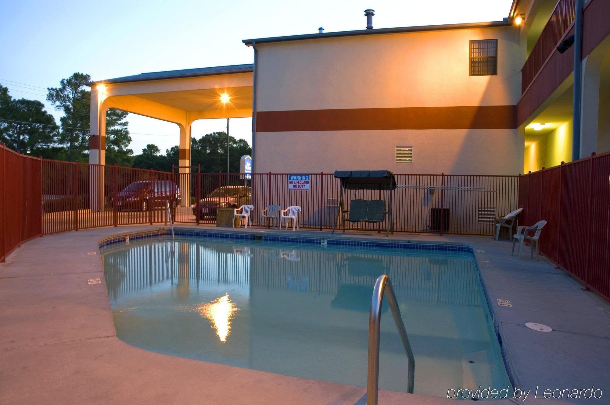 במוטל Super 8 By Wyndham Bastrop Tx מראה חיצוני תמונה